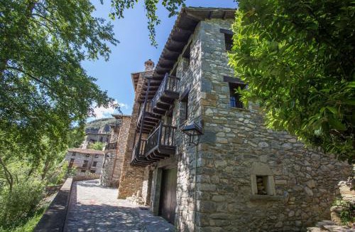 Beget House | Can Criach