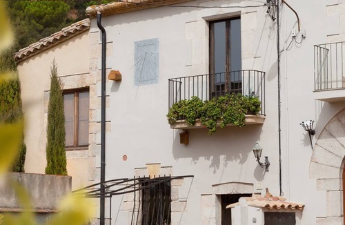 Girona Condo | Can Feliu Apartment, Sant Daniel-girona