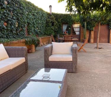Perelada House | Can Genis Turismo Rural