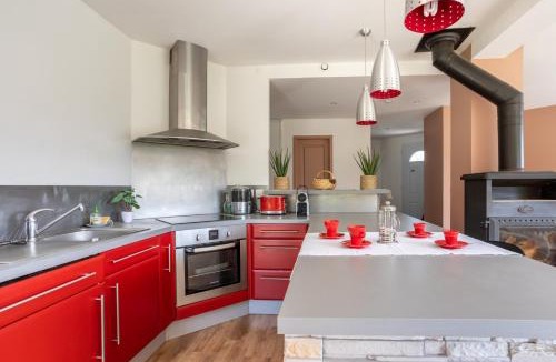 Serralongue House | Can Guillamou