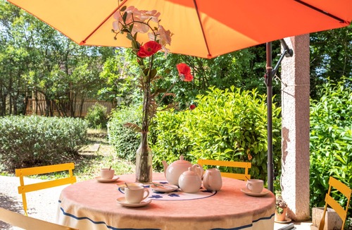 Serralongue House | Can Guillamou - Three Bedroom House, Sleeps 6