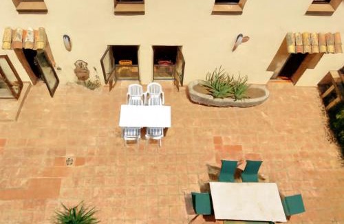 Avinyonet de Puigventos House | Can Lluna Rural House