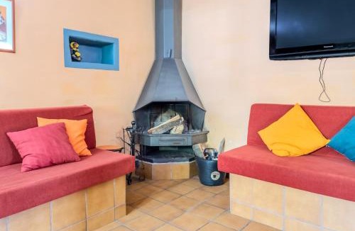 La Vall d'en Bas House | Can Mestrehumà