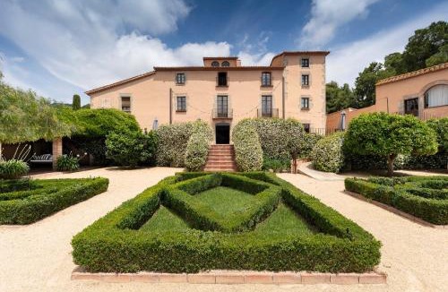 Sant Vicenc de Montalt Hotel | Can Mora de Dalt