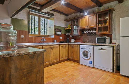 La Cellera de Ter Cottage | Can More Rural Accommodation. Where silence speaks to you and life listens.