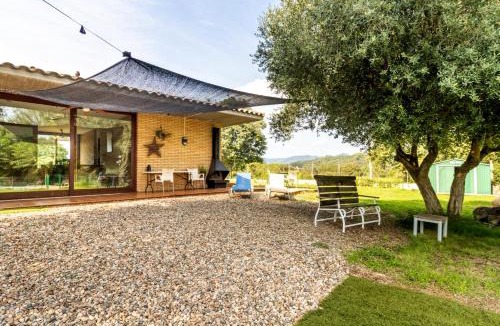 Bescano Ski Chalet | Can Noguer – Casa con piscina y jardín
