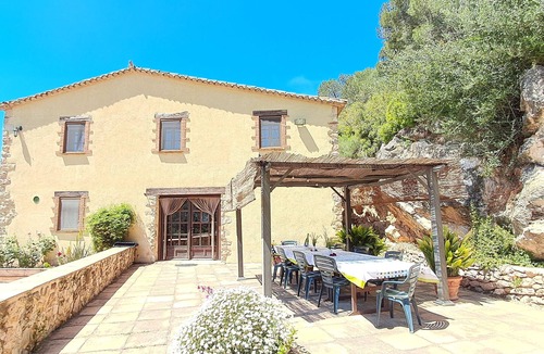 Vila-Rodona Villa | Can Puignoll - Fantastic Villa! Pool, great views, playground, 5 bedrooms