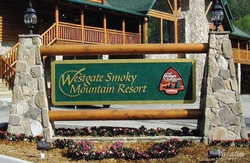 Gatlinburg Villa | Can't Beat The View, Amenities, Location, And Square Footage