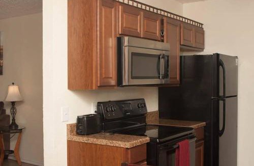 Lawton Apartment | Can't get closer to Fort Sill then this!
