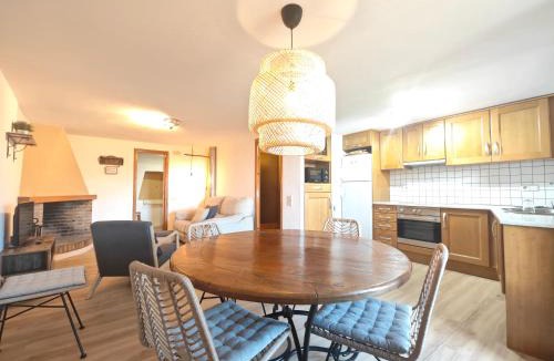 Mollo House | Can Taxo