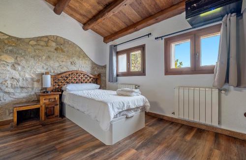 Querol Ski Chalet | Can tronc