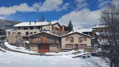 Campelles House | Can Tubau - Casa rural - Apartaments
