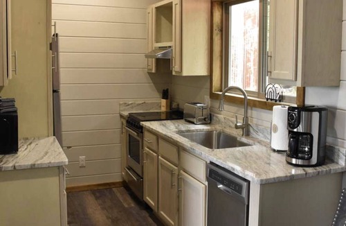 Eureka Springs Resort | Can U Canoe Suite 113 Luxury and Incredible Views