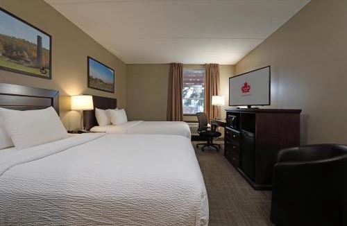 Winnipeg Hotel | Canad Inns Destination Centre Windsor Park