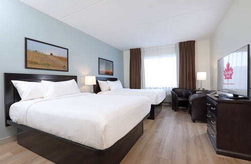 Winnipeg Hotel | Canad Inns Destination Centre Health Sciences Centre