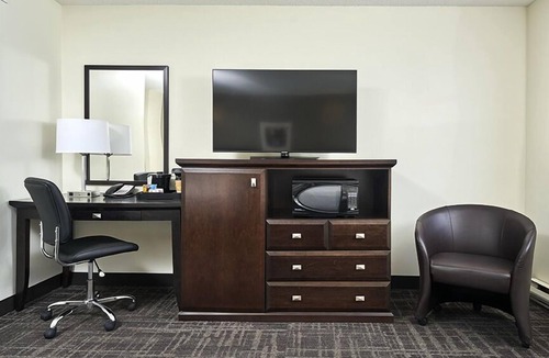 Fort Gary Hotel | Canad Inns Destination Centre Fort Garry