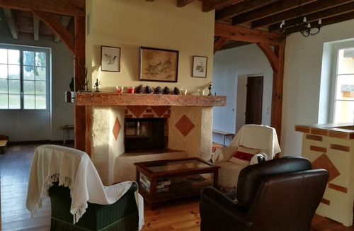 Souesmes House | CANADA 2 HOURS FROM PARIS WITH POOL