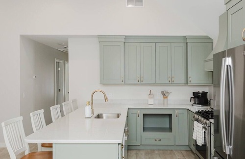 Pigeon House | Canal Access Sleeps 7 Fire Pit Sand Point
