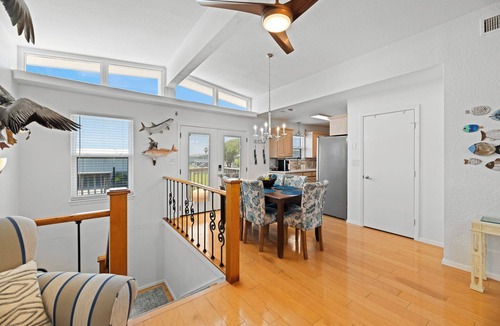 City-by-the Sea House | Canal Breeze! Waterfront property! Private pool!