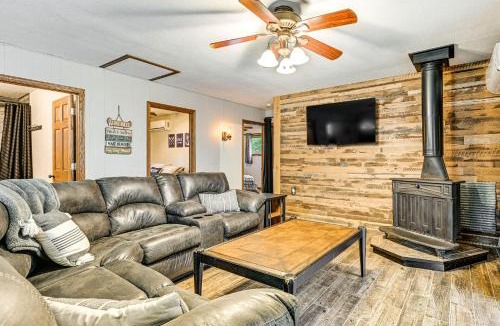 New Lisbon House | Canal-Front Cabin Dock and Fire Pit in New Lisbon