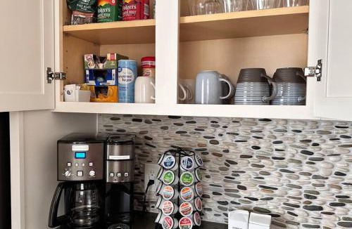 Crystal River House | Canal-Front Home on 73ft Dock!