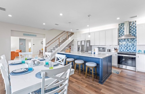 Cocoa Isles House | Canal-Front Home with Heated Pool