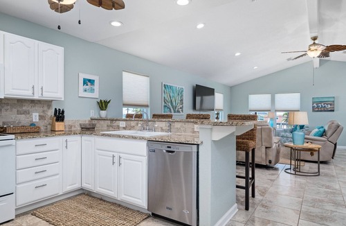 Rockport House | Canal Home, Fishing, Private Pool | Sleeps 10