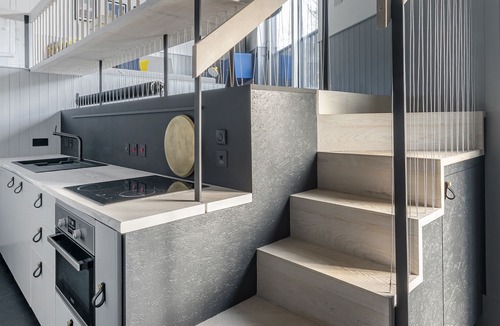 Bath House | Canal-side architect-designed tiny house