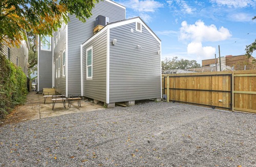 Tulane - Gravier House | Canal St. Historic Mini-Mansion