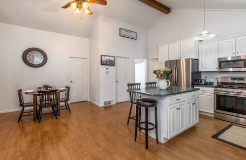 Gasport House | Canalside Haus Getaway