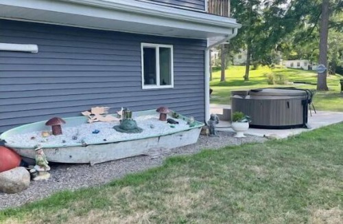 Waterloo House | Canalside Tranquility