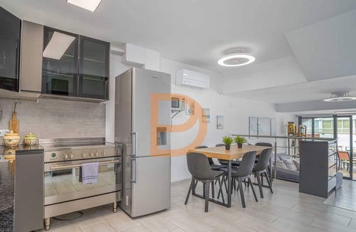 Empuriabrava House | Canalview House with BBQ and Boat Mooring