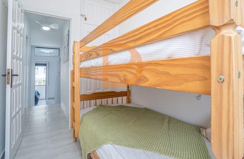 Empuriabrava House | Canalview House with BBQ and Boat Mooring