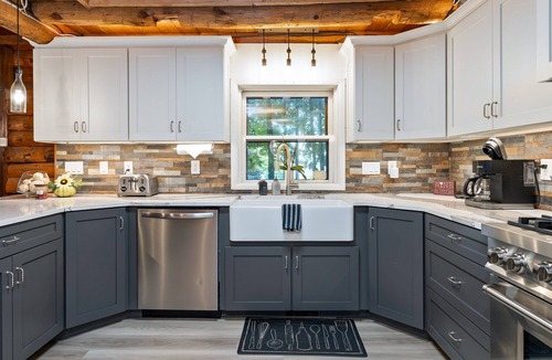 Canandaigua House | Canandaigua Cabin Retreat | Lake Views | Hot Tub