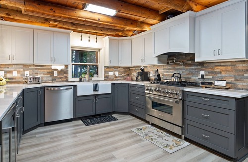 Canandaigua House | Canandaigua Cabin Retreat | Lake Views | Hot Tub