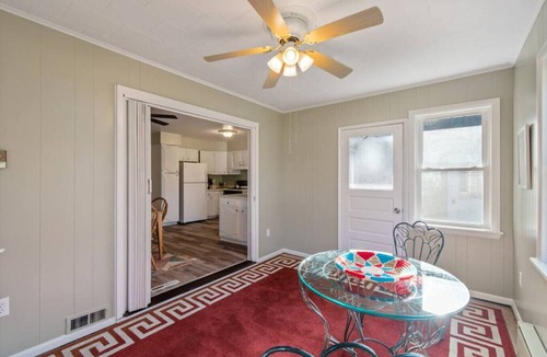 Canandaigua House | Canandaigua Charmer - Sleeps 6!