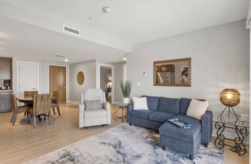 Canandaigua Condo | Canandaigua Condo w/Restaurant and Pool/Hot Tub