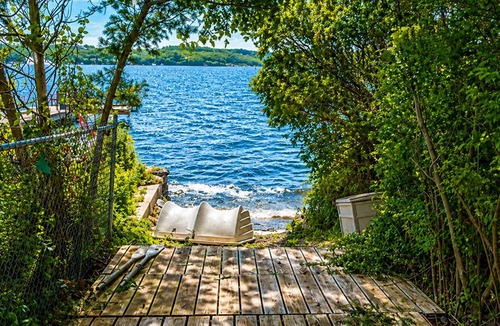 Canandaigua House | Canandaigua Lake Access | Fire Pit | 5 Bedrooms