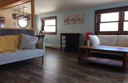 Canandaigua Cottage | Canandaigua Lake Cottage—500ft to private lake access
