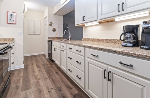 Canandaigua Condo | Canandaigua Lake Front Condo, Beach Access, Hike, Fireplace
