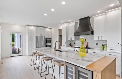 Canandaigua House | Canandaigua Lake Manor