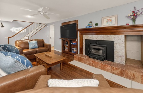 Rushville House | Canandaigua Lake | Near Wineries | Sleeps up to 10