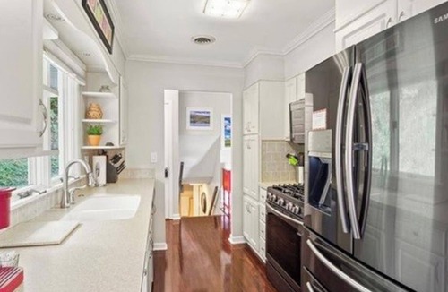 Canandaigua House | Canandaigua Lake Overlook