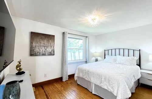 Canandaigua House | Canandaigua Lake Retreat