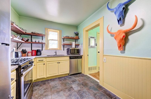 Central Oklahoma City House | Canary Cottage-brighten your stay-central NW OKC