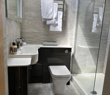 Canaston Wood Bed & Breakfast | Canaston Oaks