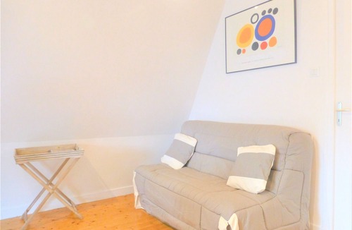 Cancale Apartment | CANCALE appt 2 pers port à 100 m, very cosy - 2nd and last floor