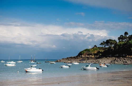 Cancale Apartment | Cancale, la houle