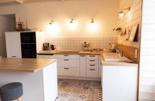 Cancale House | cancaleloca