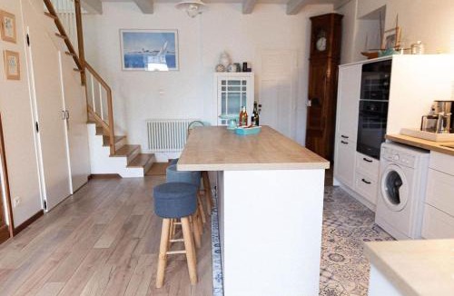 Cancale House | cancaleloca